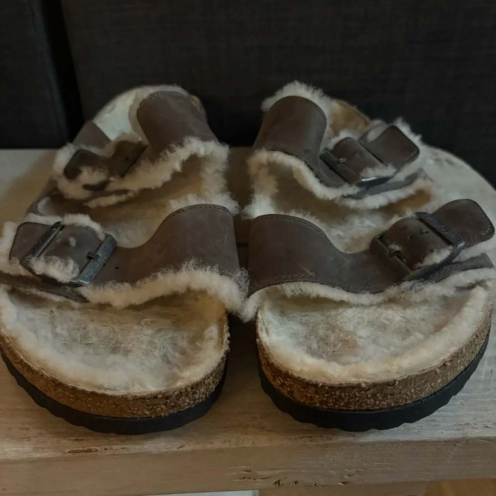 Birkenstock Arizona Shearling Suede Leather Stone Iron Sandals Sz. 44 US 11-11.5
